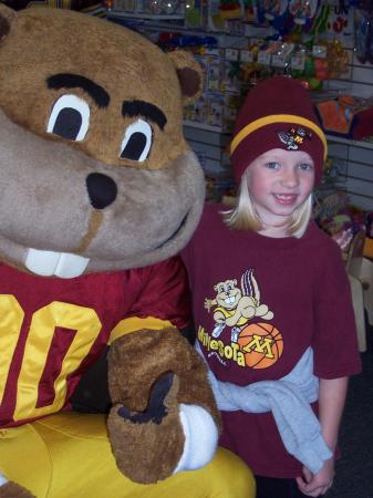 Hanna and Goldy Gopher