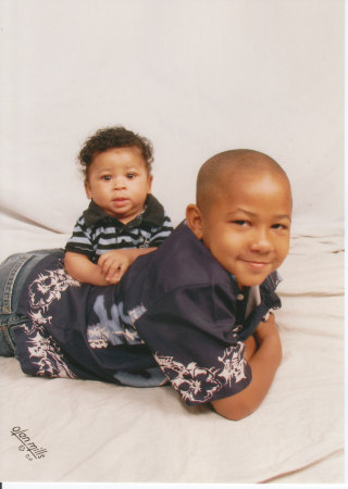 LEE 5YRS & AMARE DAVID 5MOS.