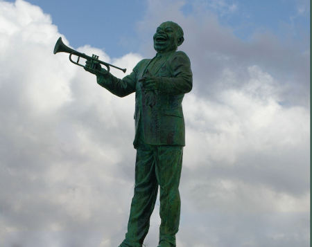 Louie Armstrong statue in New Orleans