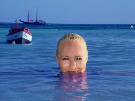 Kim in Aruba