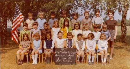 1971 Rhein Main Elementary School (Halvorsen)