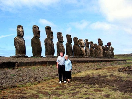 Elvin & Barbara at Easter Island