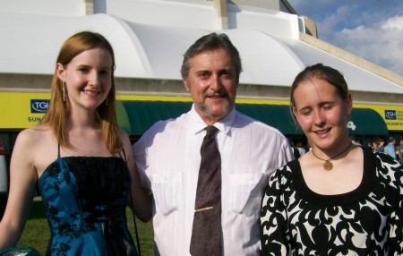 Fatso and his two daughters.