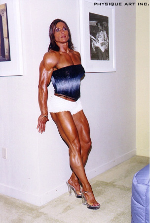 Carri(wife) 2004 USA Woman's Body Building Champion