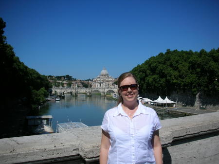 Pic of me close to the Vatican- Rome, Italy July 2006