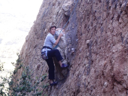 rock climbing in Cali.