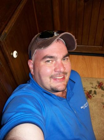 Robert Stinnett's Classmates® Profile Photo