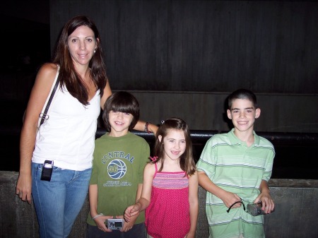 Me and the kids at the Baltimore Aquarium 8/06