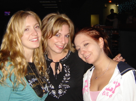 Sarah, Me, & Julie x-mas '05