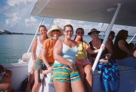 Mom and us girls in Cancun