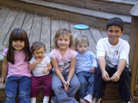 cousins- NIck & Emily(Kelly's), Gaia(Greg's)& the Girls