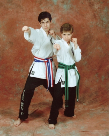 elias & isaac - 08 martial arts