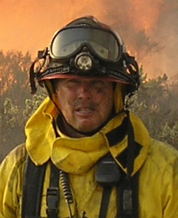 Jeff at fires '07- Santiago Canyon