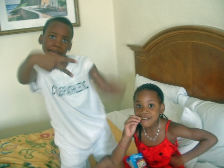 The kids in Puerto Rico 2005 acting a fool