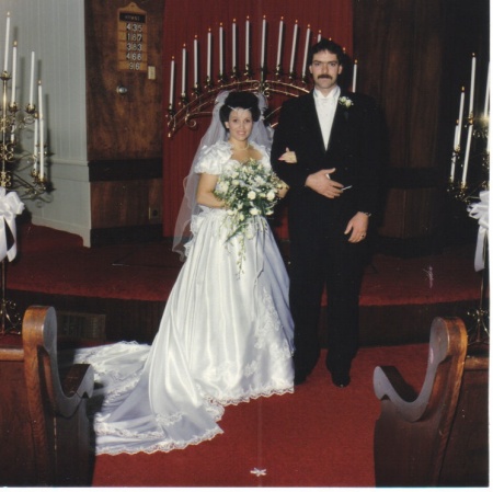 Brad (Medlin)Hamilton and Julie November 7, 1992
