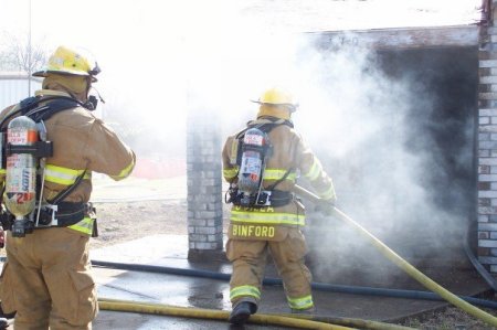 Structure fire in Red Oak