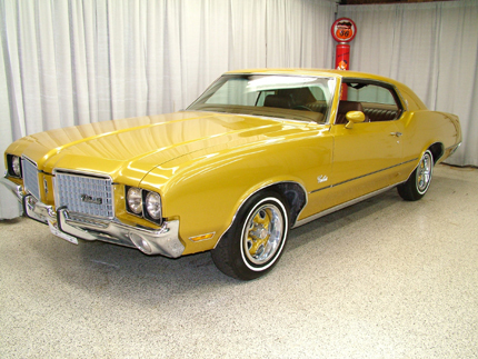 cutlass 72 supreme