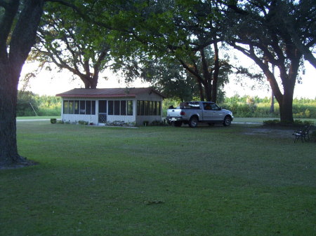 The BBQ Hut