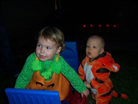 Braylin and Bryce Halloween 2010