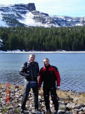 Mi amigo y yo en Tres Arroyos Lago