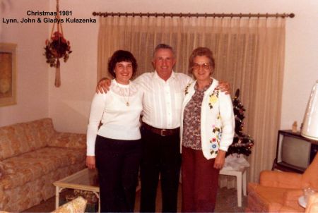 Me, Dad and Mom Christmas 1981