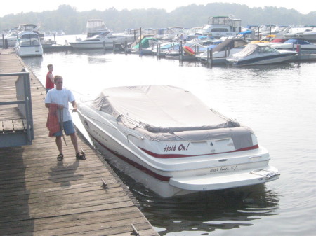 Bill & Mike tying up the boat