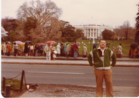 In front of the whiteHouse in 1983