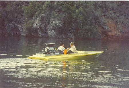 "69" Ski Boat