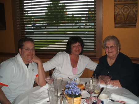 Mom, Rich and I, Mothers Day 2008