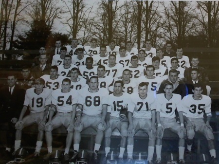 QEH FOOTBALL TEAM. PROVINCIAL CHAMPIONS.