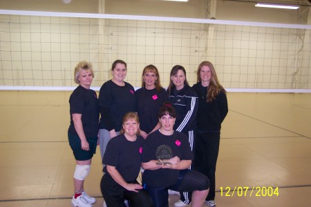 1st place women's volleyball team