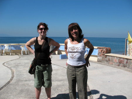 carol and my daughter monique in mexico 0/6