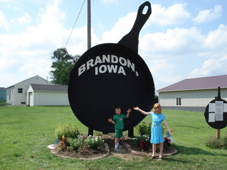 The "World's Largest Skillet"