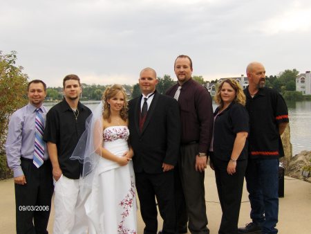 bride and groom with her aunts and uncles