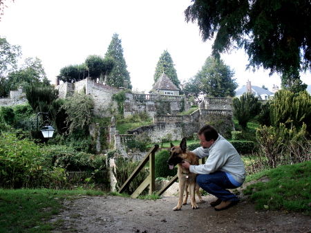 Jake & Chagall at Gerberoy, 2006