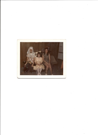 "We sisters three"  (Halloween 1970)