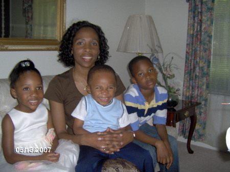 Mom & The Kids (Mother's Day 2007)