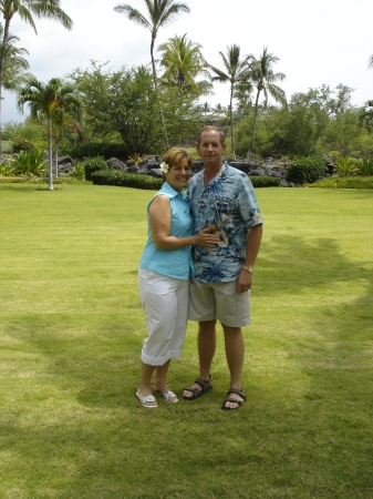 Judy & Dale in Hawaii 2006