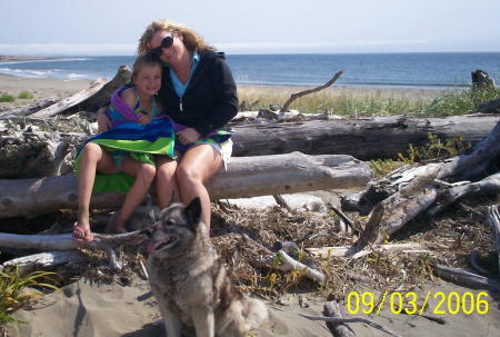 Nicole, Me & our dog Mariah - Beach 2006