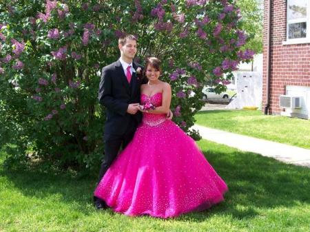 Shane and Ashley before prom 08