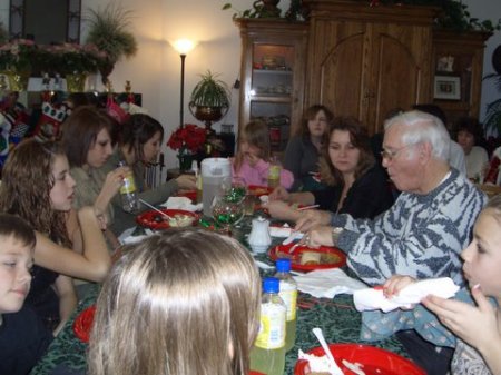 Some of the McEntire Clan - "eating"