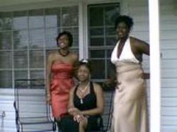 3 Divas before prom