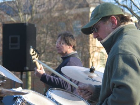 Gigging in the Cold Outdoors!