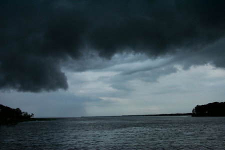 Severe weather approaching-Time to get off the lake in a hurry!