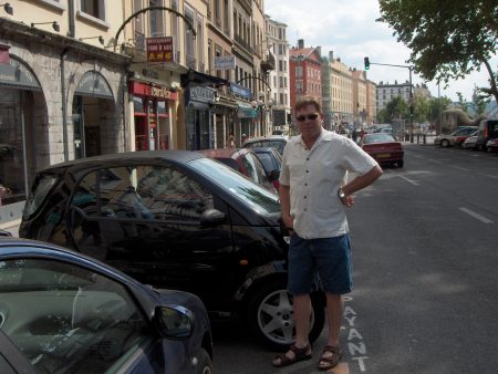 Smart Car in Lyon. Cute little things