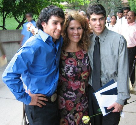 Kyle, Wendy and Corey(2006 graduation)