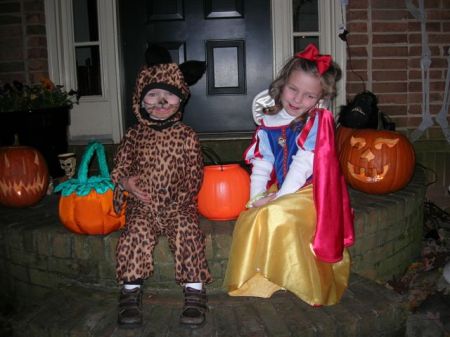 Grayson and Riley Halloween 2006