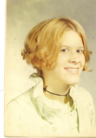 Laurie Edwards' Classmates profile album