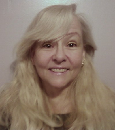 Lori Grant's Classmates® Profile Photo