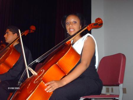 Mari the Cellist